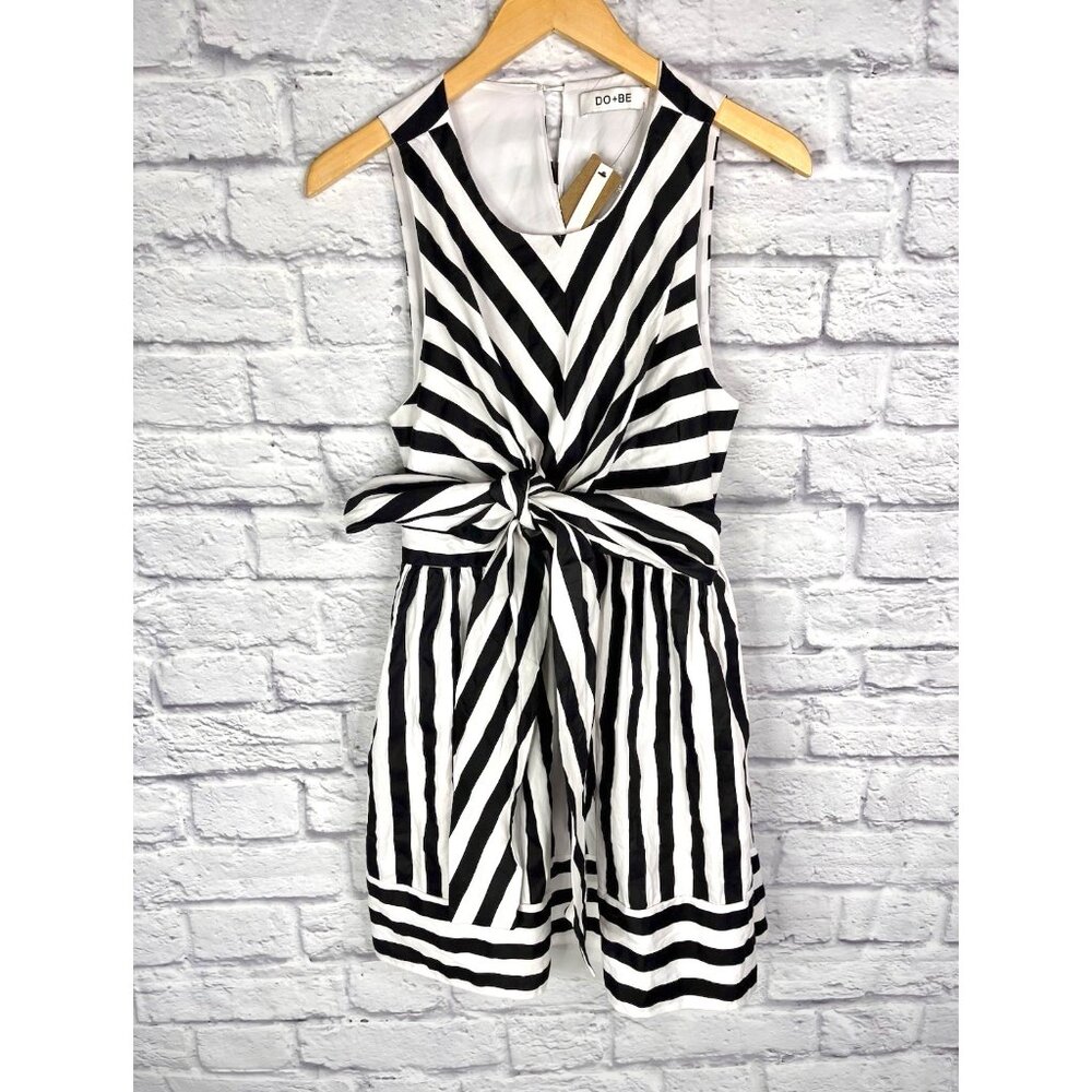 DO + BE Women's Black White Stripe Open Back Sleeveless Tie Dress NWT Large